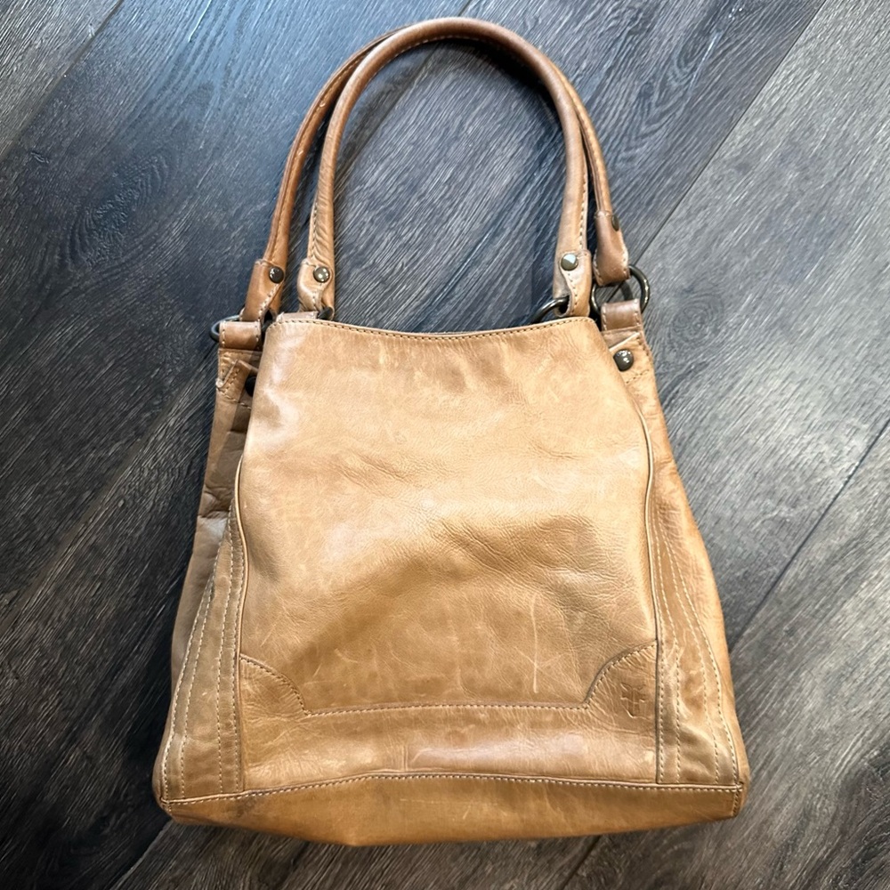 FRYE tan leather purse bag satchel hobo shoulder bag